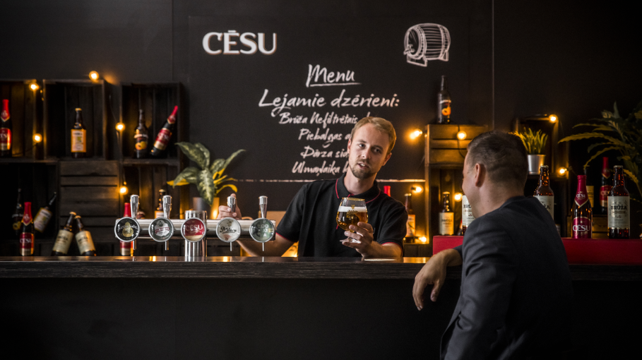 Sadarbība ar viesmīlības nozares partneriem